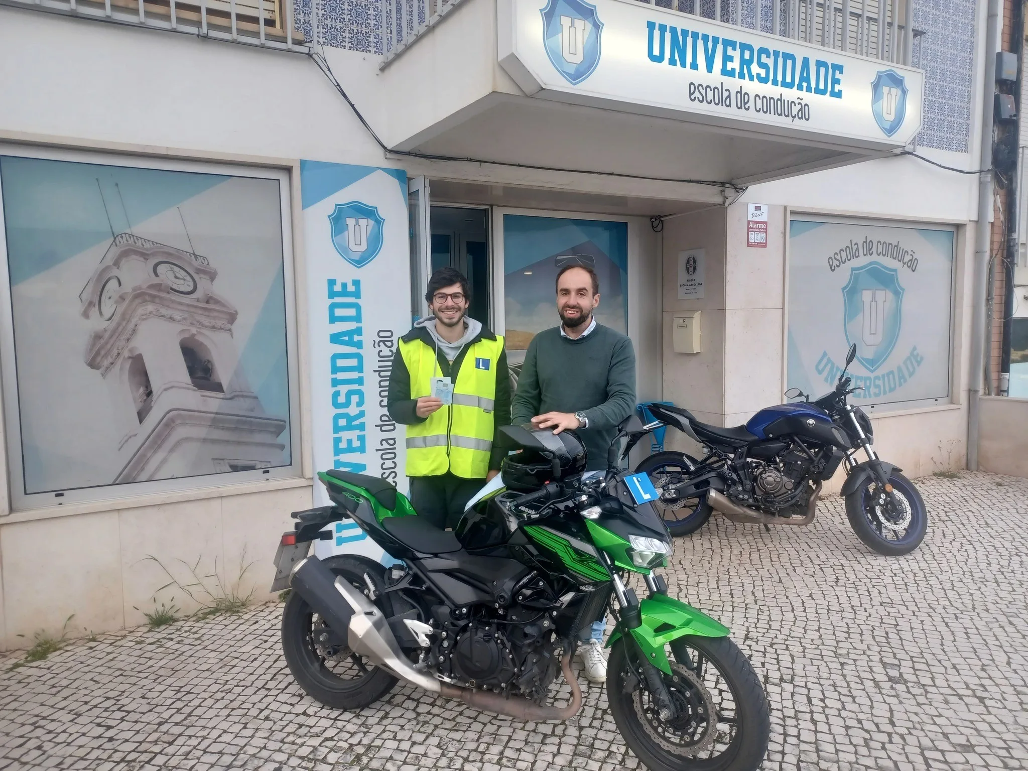 Escola Universidade - escola de condução em Coimbra